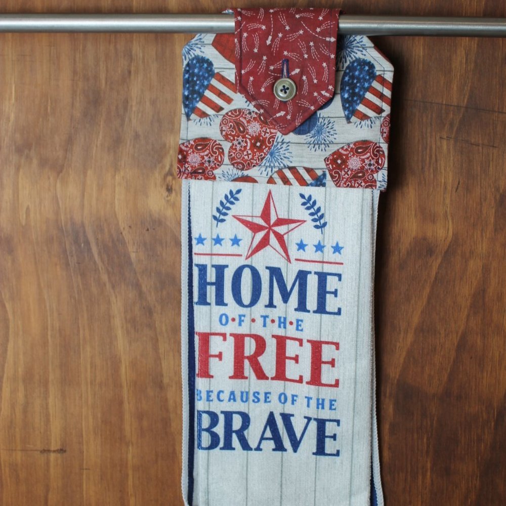 PATRIOTIC FLAG & HEARTS  "HOME OF THE FREE BECAUSE OF THE BRAVE" HAND TOWEL